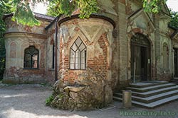Мюнхен. Вход в Магдалененклаузе в Нимфенбурге