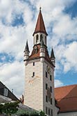 Старая ратуша. Вид со стороны улицы Виктуалиенмаркт