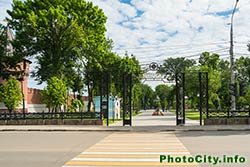 Тула. Вход в городской кремлёвский парк